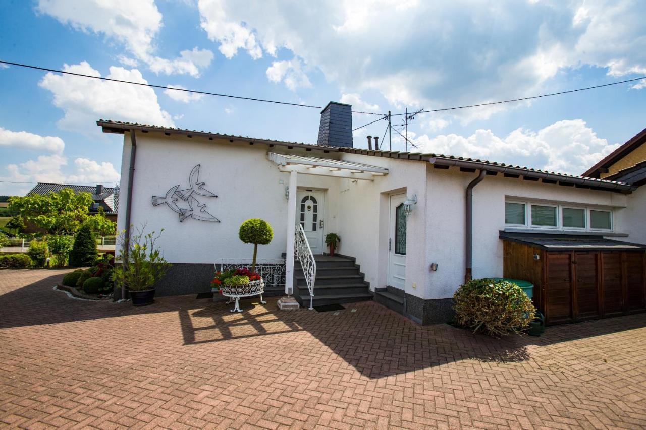 Haus Kottenborn Am Nuerburgring מראה חיצוני תמונה